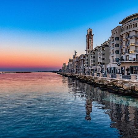 Appartamento Magda House & Parking Bari Esterno foto
