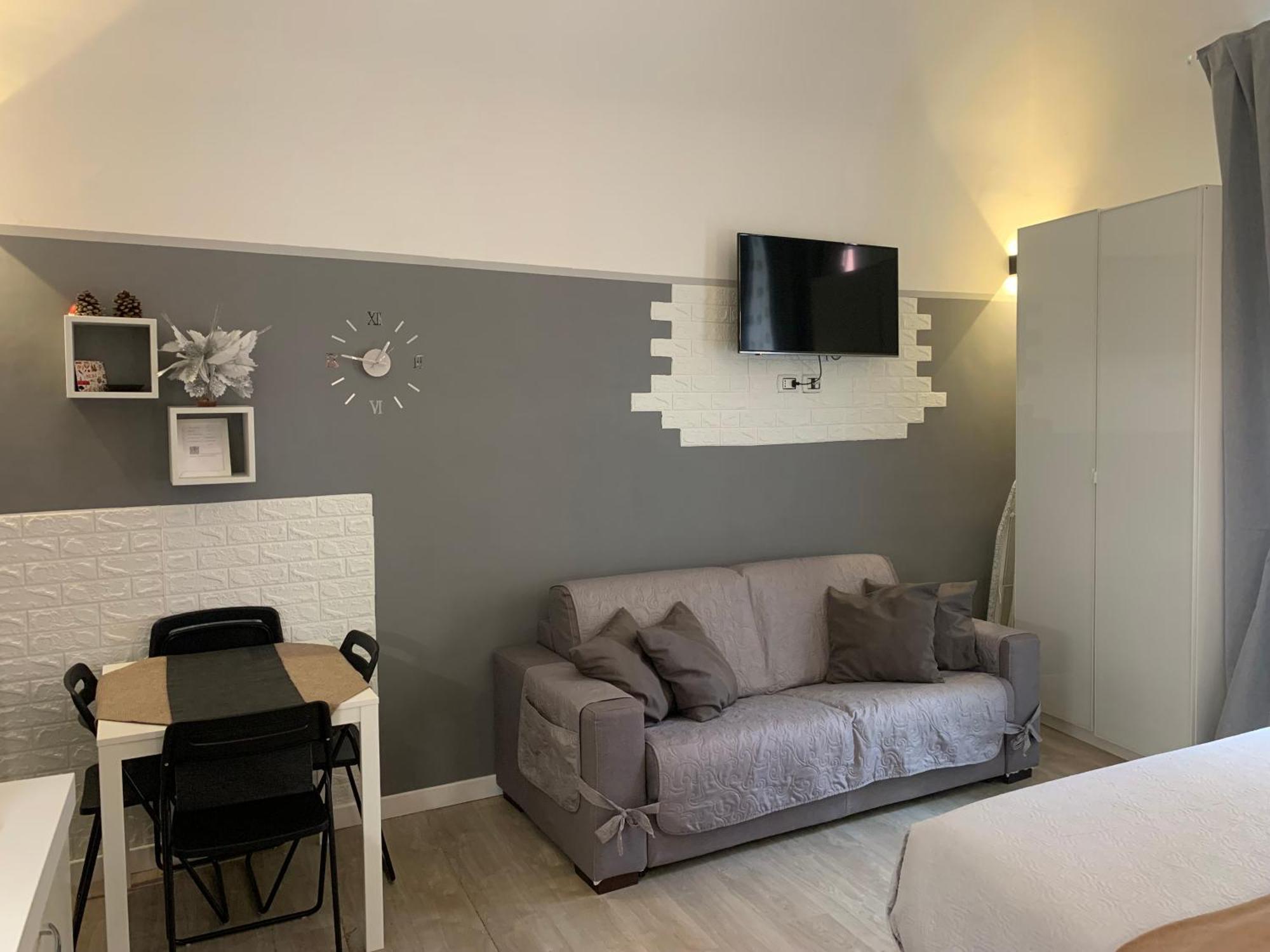 Appartamento Magda House & Parking Bari Esterno foto