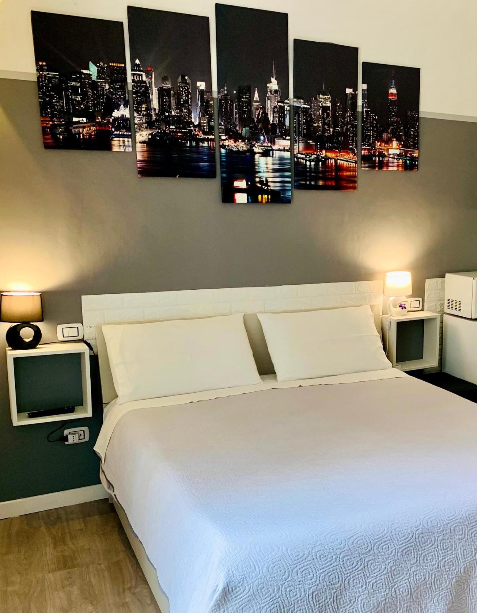 Appartamento Magda House & Parking Bari Esterno foto