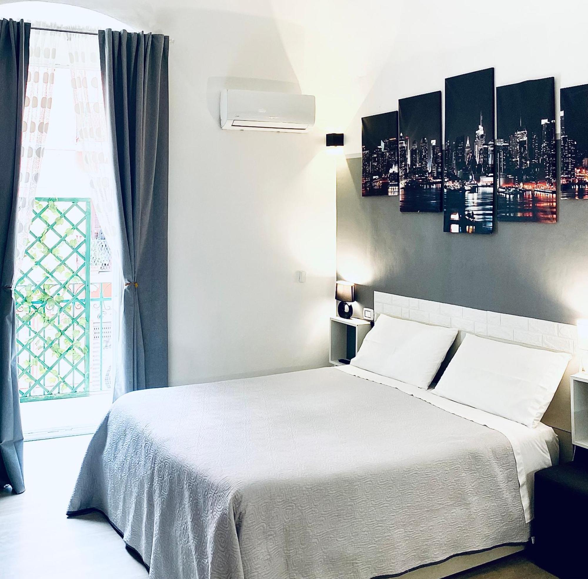 Appartamento Magda House & Parking Bari Esterno foto