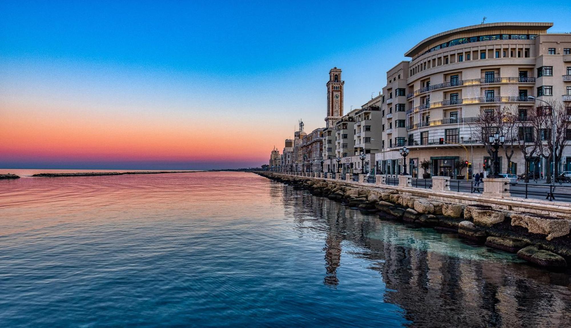 Appartamento Magda House & Parking Bari Esterno foto